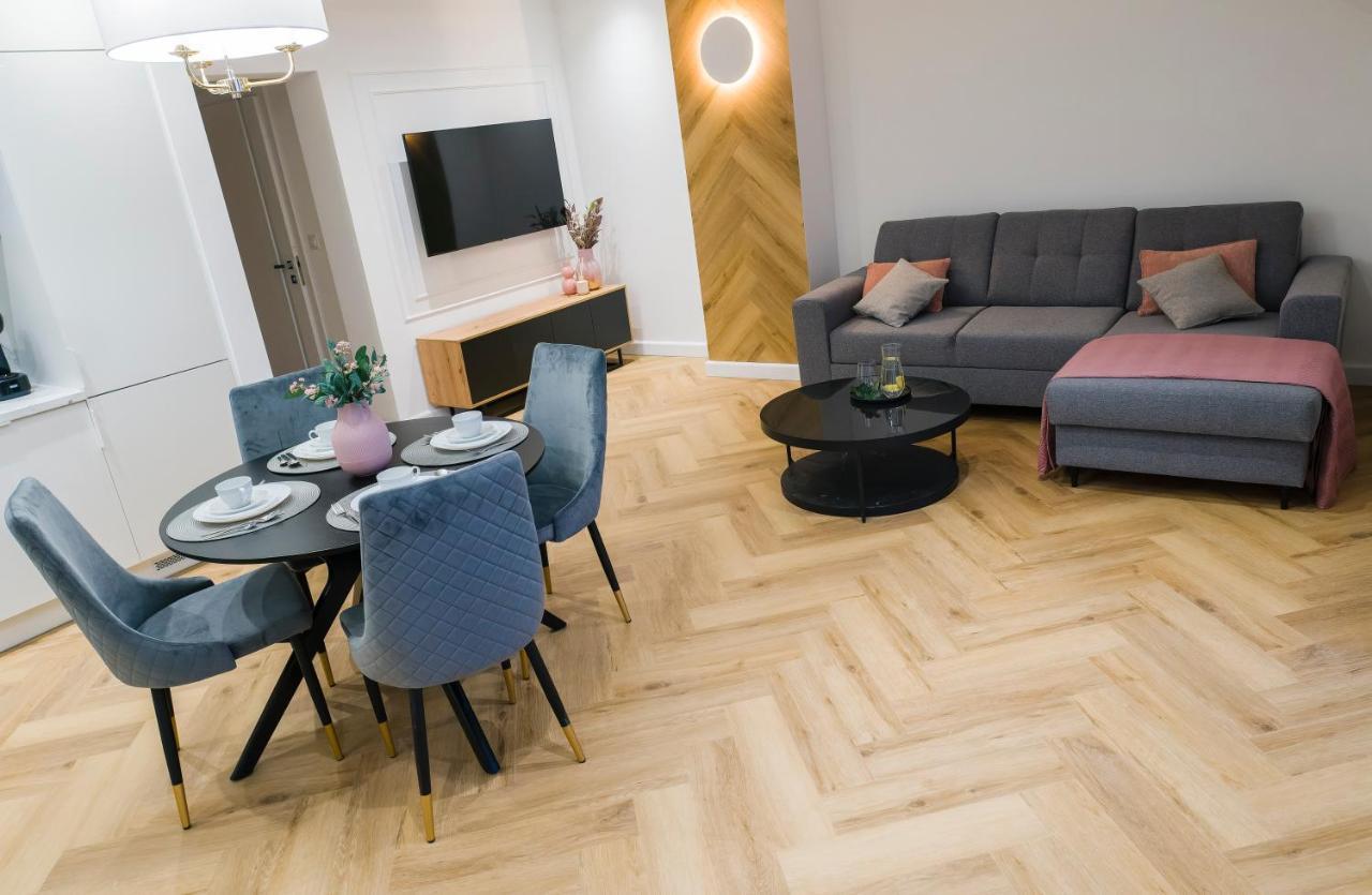 Apartamenty Nad Zalewem Arkadia W Suwalkach 수바우키 외부 사진